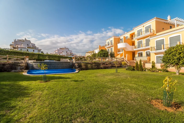 Apartamento T2 com piscina, estacionamento e arrecadação na Quinta do Paiva, Albufeira - foto 22