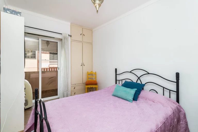 Apartamento T3 a 200 metros da praia de Armação de Pêra e a 50 metros do mercado - foto 6