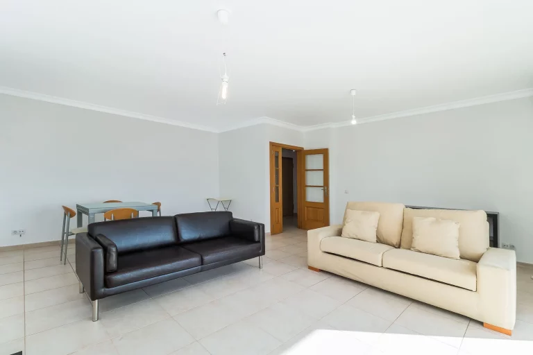 Apartamento T3 em Faro com excelentes áreas com a Ria Formosa no horizonte - foto 4