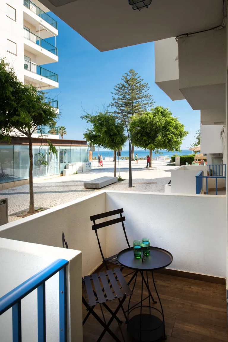 Apartamento T2 na Avenida Beira-Mar em Armação de Pêra - foto 17
