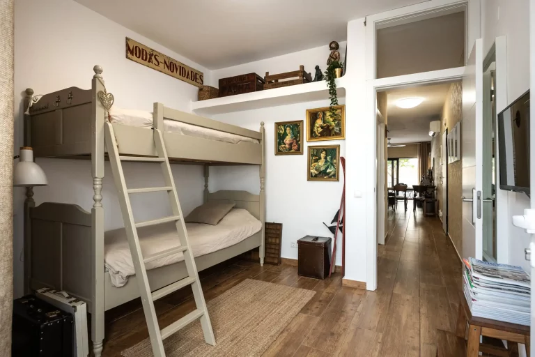 Apartamento T2 na Avenida Beira-Mar em Armação de Pêra - foto 5