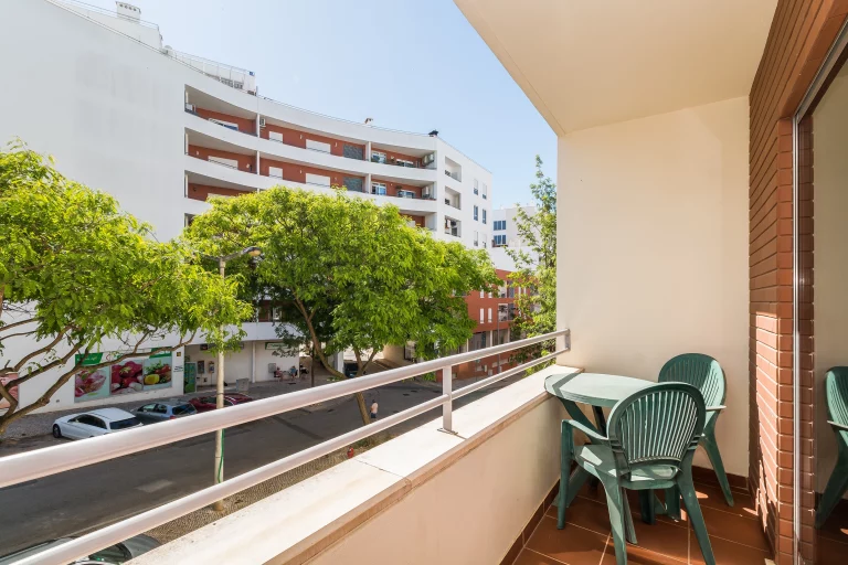 Apartamento T2 na Encosta da Marina em Portimão. A 700 mts da Praia da Rocha! - foto 6