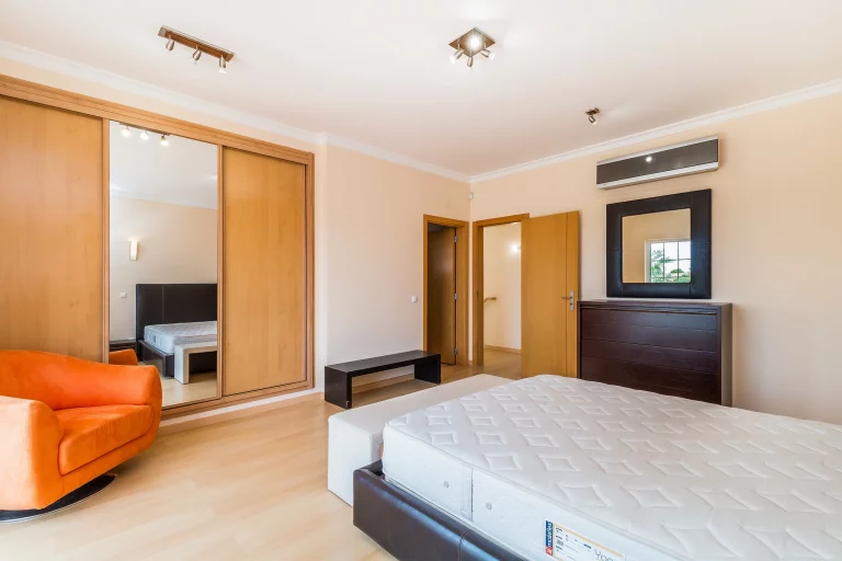 Moradia T3 em condomínio com piscina no Algarve - foto 17