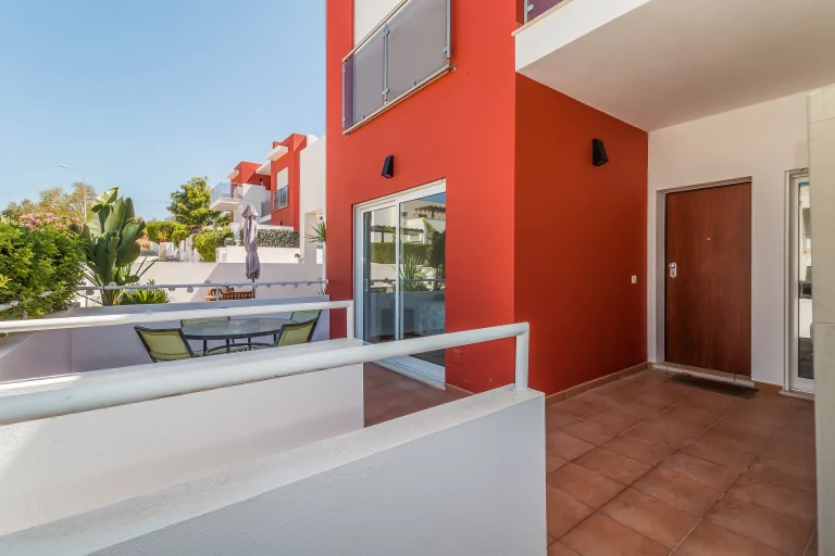Apartamento T1 com piscina em Alcantarilha - foto 3