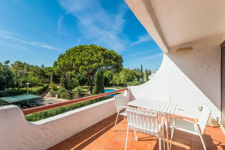 Vendido – T1 no Edifício Solar das Palmeiras em Vilamoura - foto 6