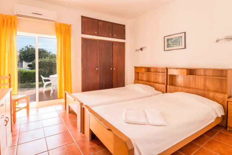 Moradia T3 – Vila Senhora da Rocha, Alporchinhos - foto 5