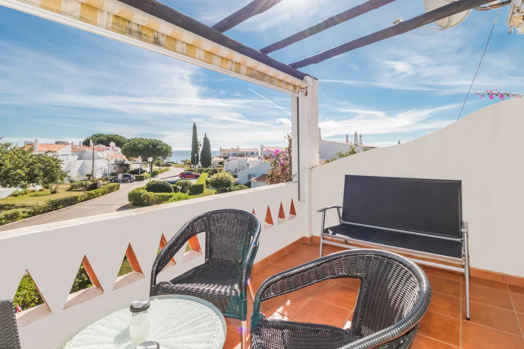 Moradia T3 – Vila Senhora da Rocha, Alporchinhos - foto 1