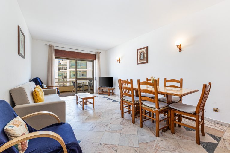 Apartamento T2 em Armação de Pêra. Vista-mar. - foto 6