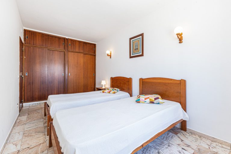 Apartamento T2 em Armação de Pêra. Vista-mar. - foto 4