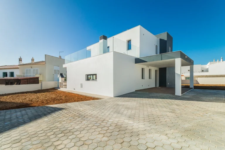 Moradia T3 com piscina em Pêra em construção - foto 2
